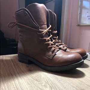 Women’s Combat Boots